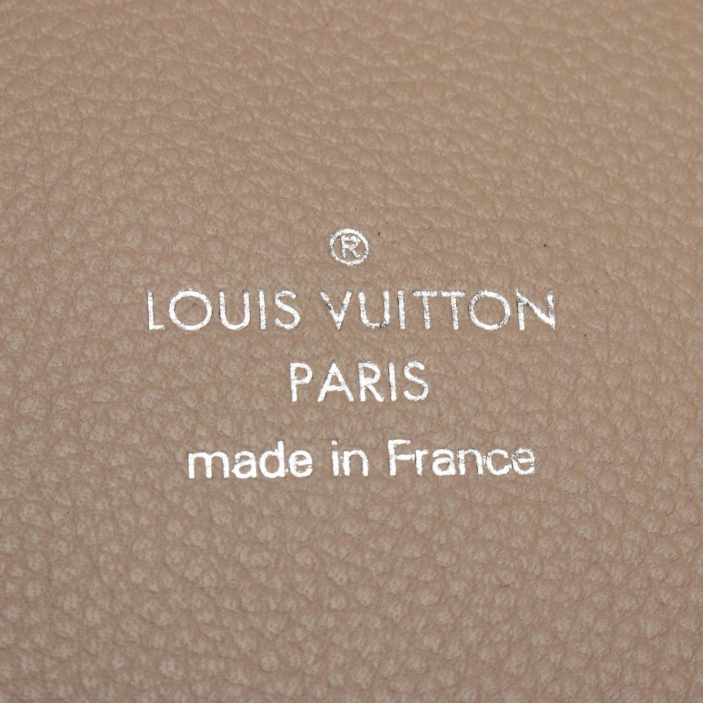 Louis Vuitton Beige Galle Mahina Leather Leather Handbag (Pre-Owned)
