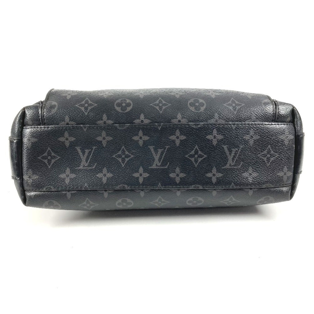 Louis Vuitton Black Monogram Eclipse Canvas Messenger Bag Shoulder Bag (Pre-Owned)