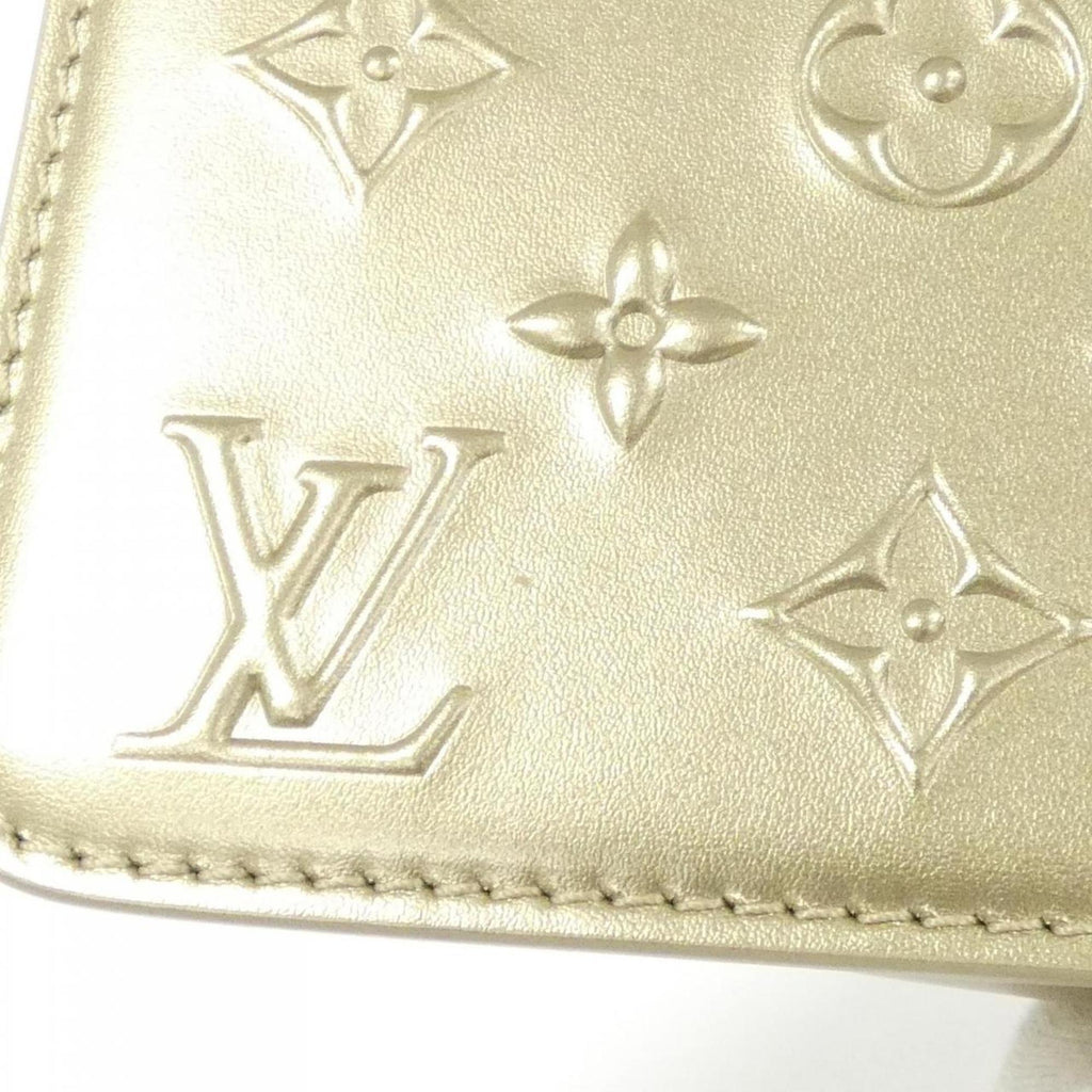 Louis Vuitton Gold Leather Pochette Shoulder Bag (Pre-Owned)