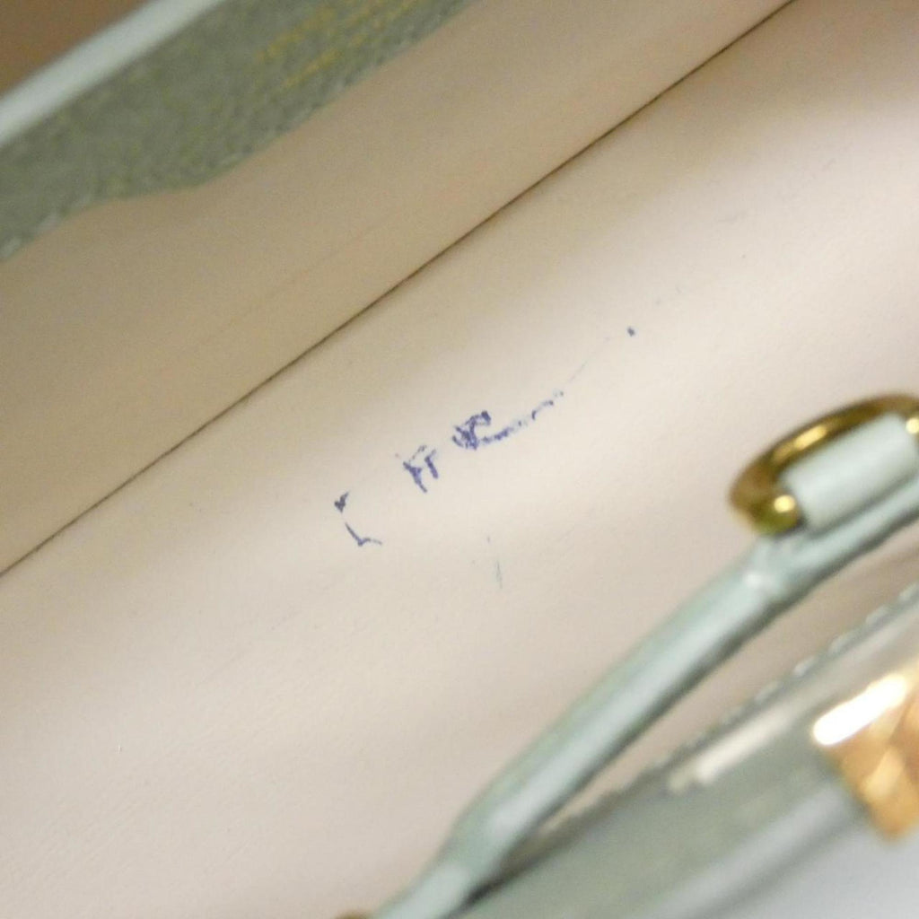 Louis Vuitton Gold Handbag (Pre-Owned)