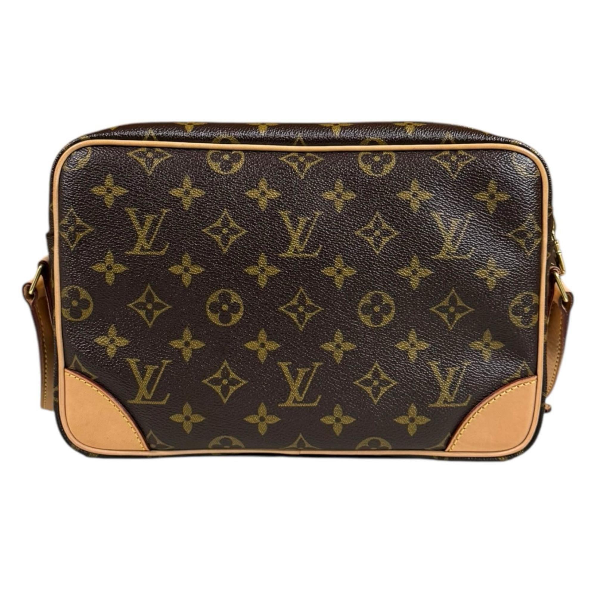 Louis Vuitton Brown Monogram Shoulder Bag (Pre-Owned)