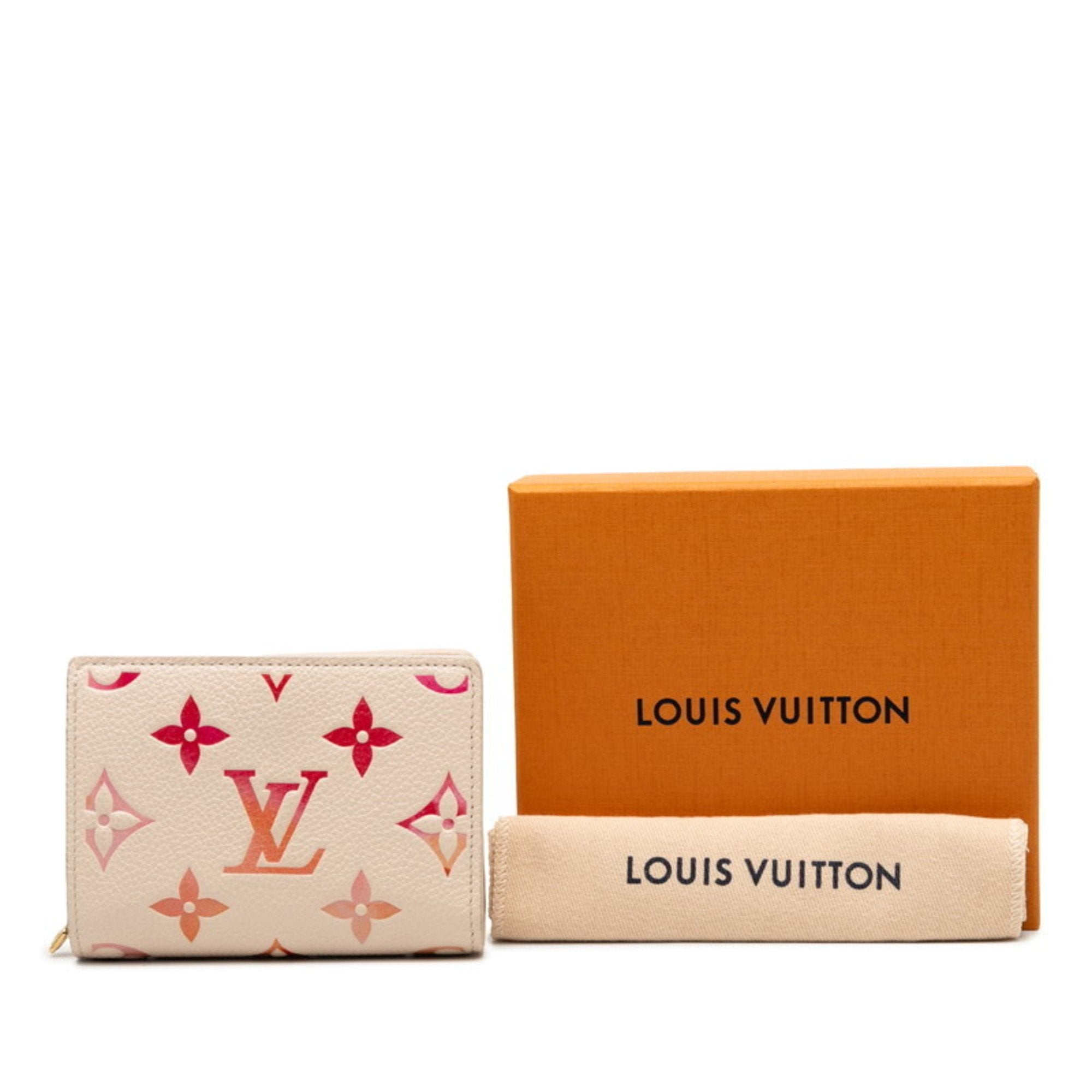 Louis Vuitton Beige Leather Wallet (Bi-Fold) (Pre-Owned)