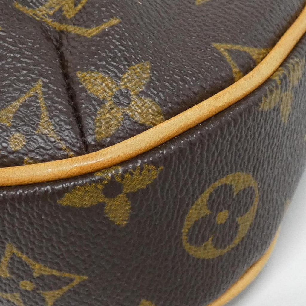 Louis Vuitton Marron Coated Canvas Shoulder Bag (Pre-Owned)