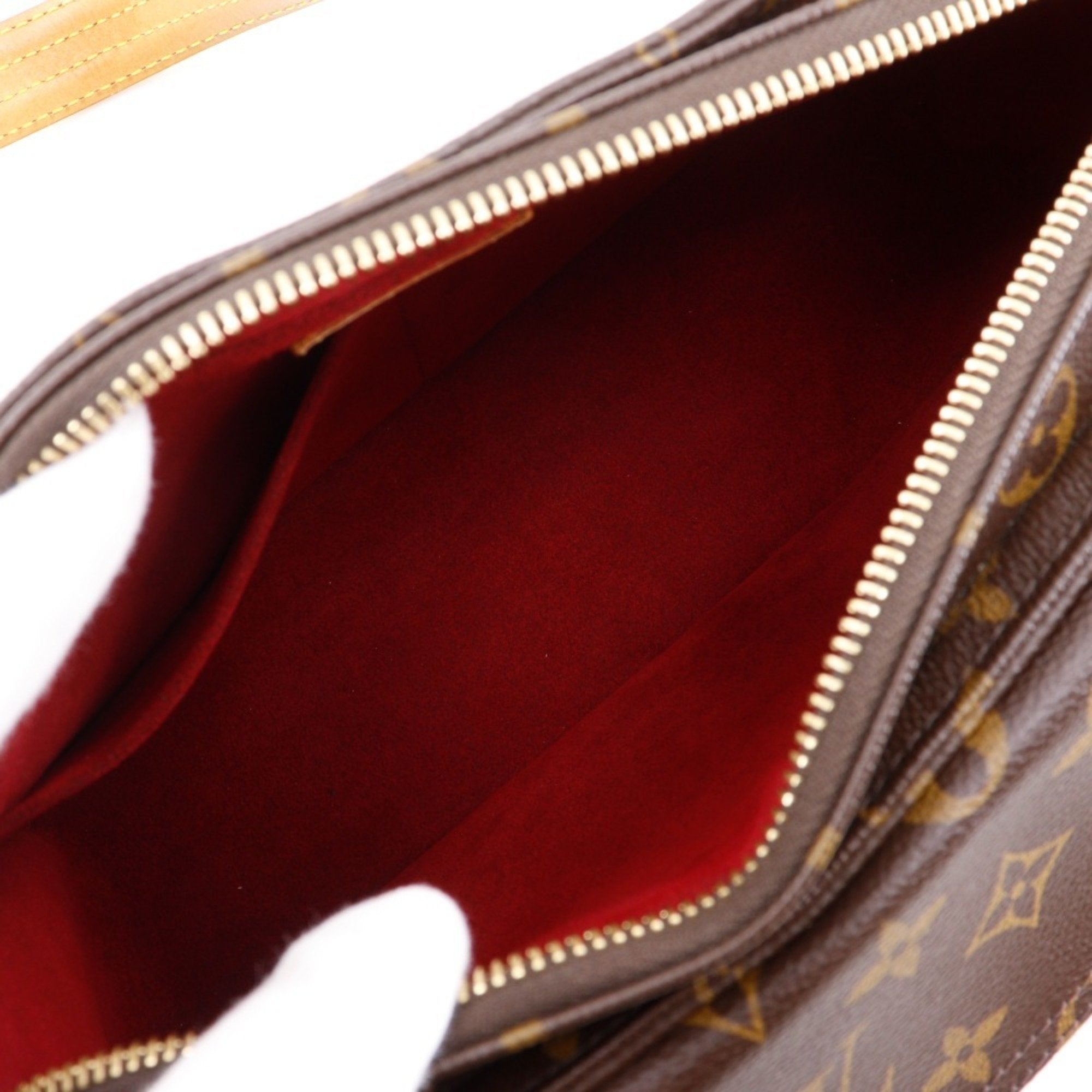Louis Vuitton Brown Monogram Canvas Shoulder Bag (Pre-Owned)