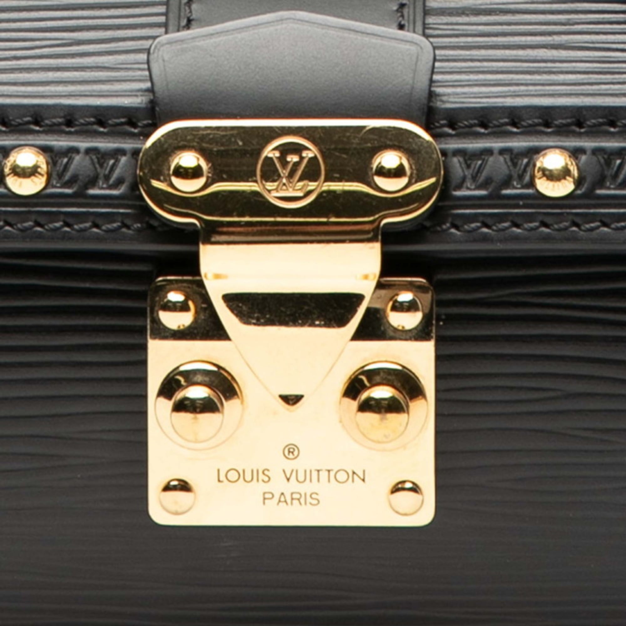 Louis Vuitton Black Noir Leather Handbag Shoulder Bag (Pre-Owned)