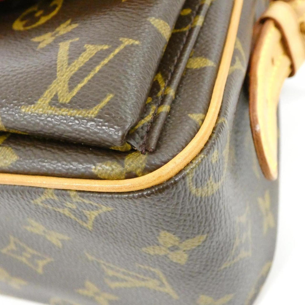 Louis Vuitton Marron Coated Canvas Shoulder Bag (Pre-Owned)