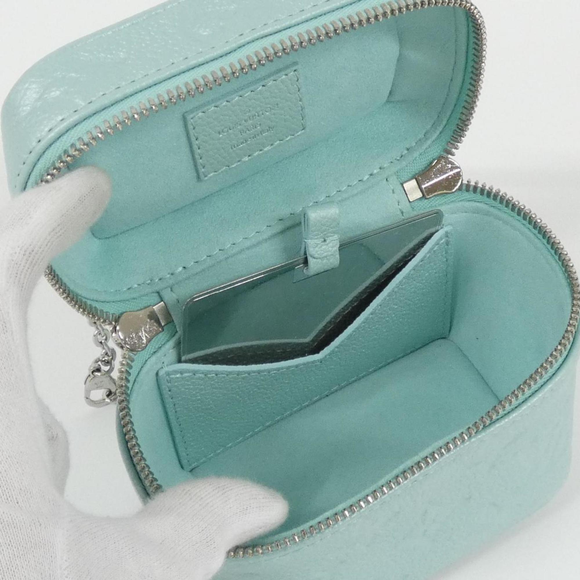 Louis Vuitton Blue Lagon Leather Pouch (Pre-Owned)