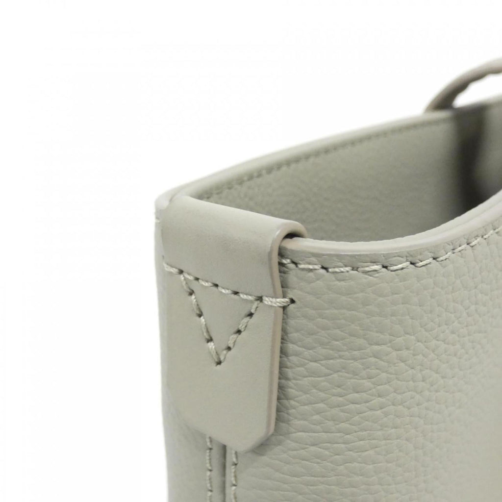 Louis Vuitton Green Leather Handbag (Pre-Owned)