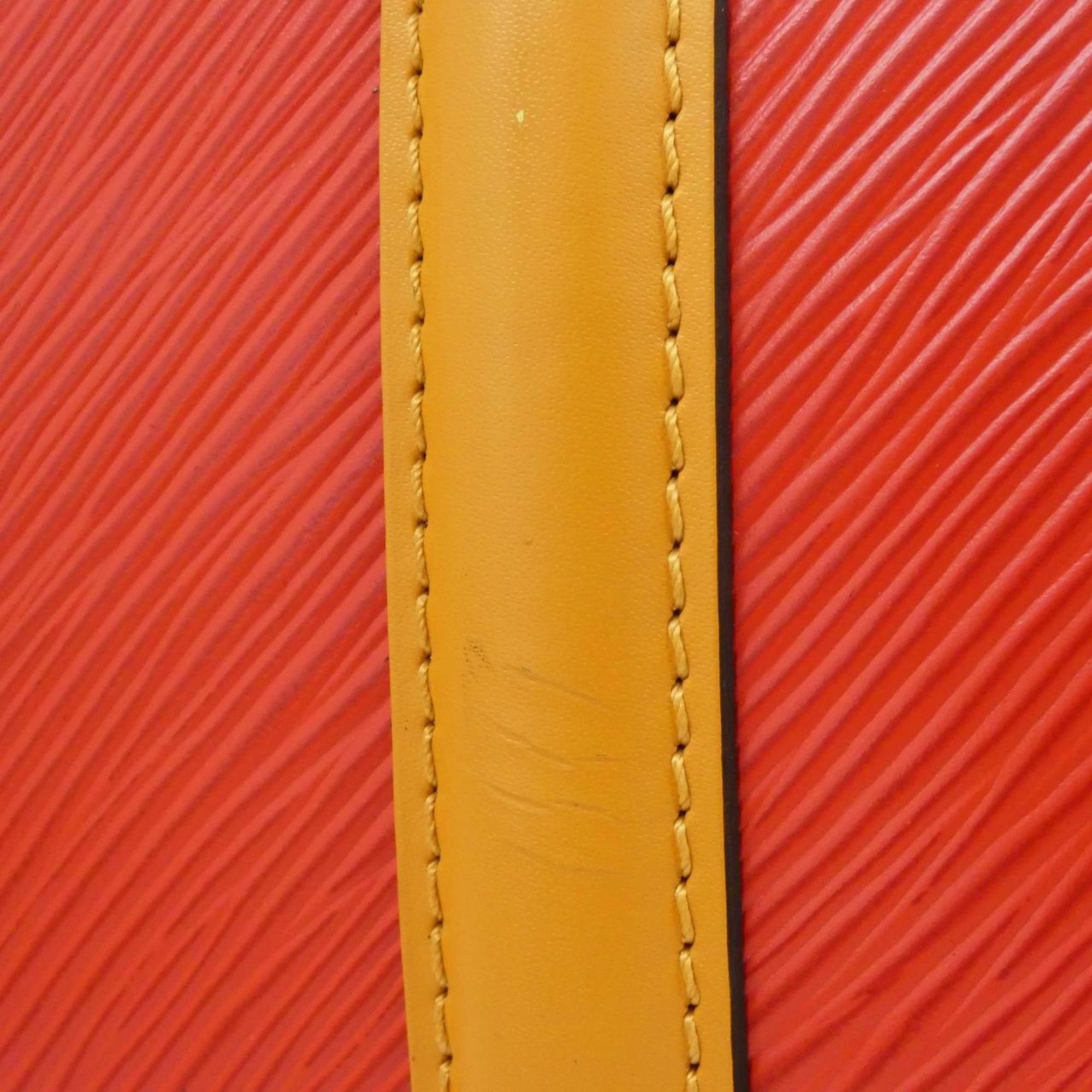 Louis Vuitton Rouge Leather Shoulder Bag (Pre-Owned)