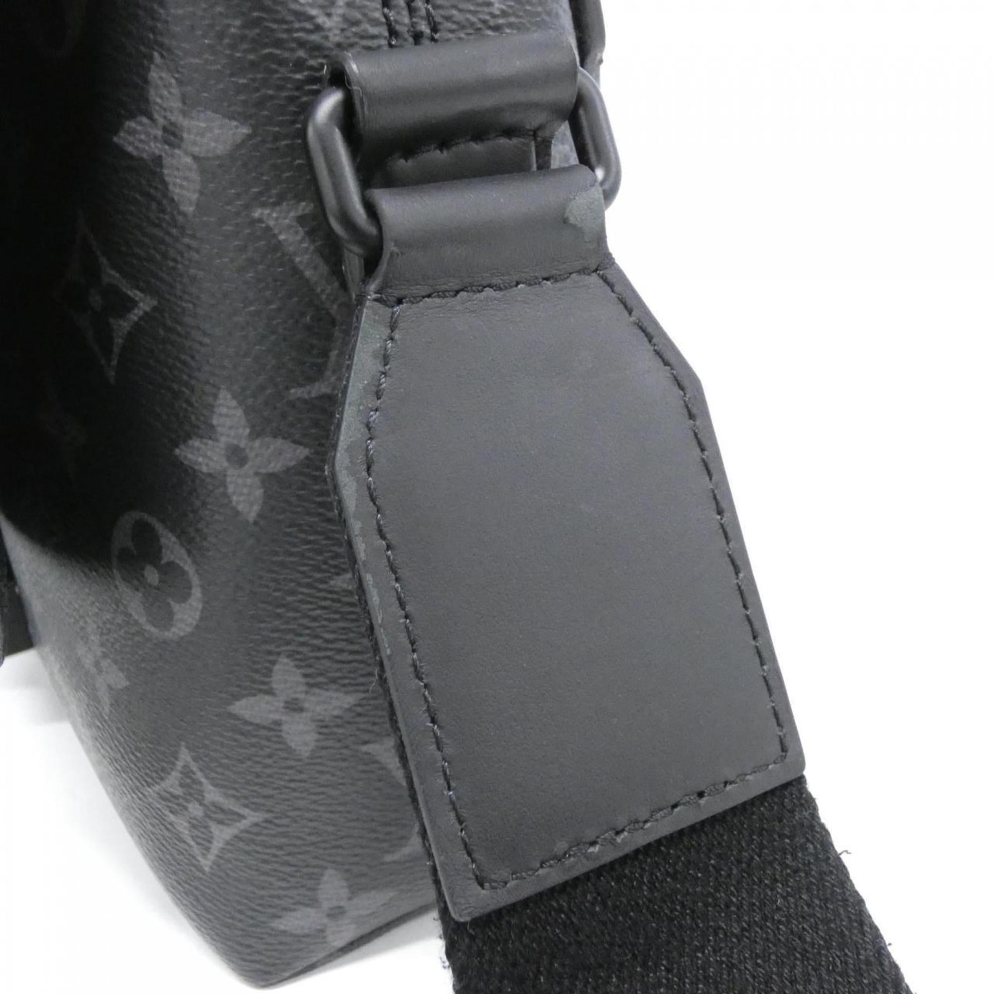 Louis Vuitton Black Coated Canvas Shoulder Bag (Pre-Owned)