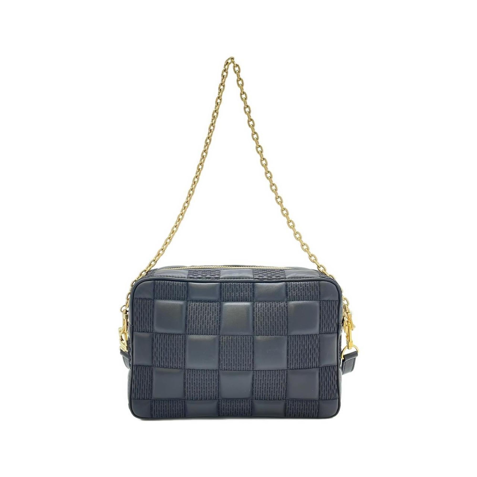 Louis Vuitton Black Leather Shoulder Bag (Pre-Owned)