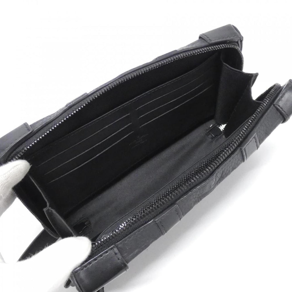 Louis Vuitton Black Leather Shoulder Bag (Pre-Owned)