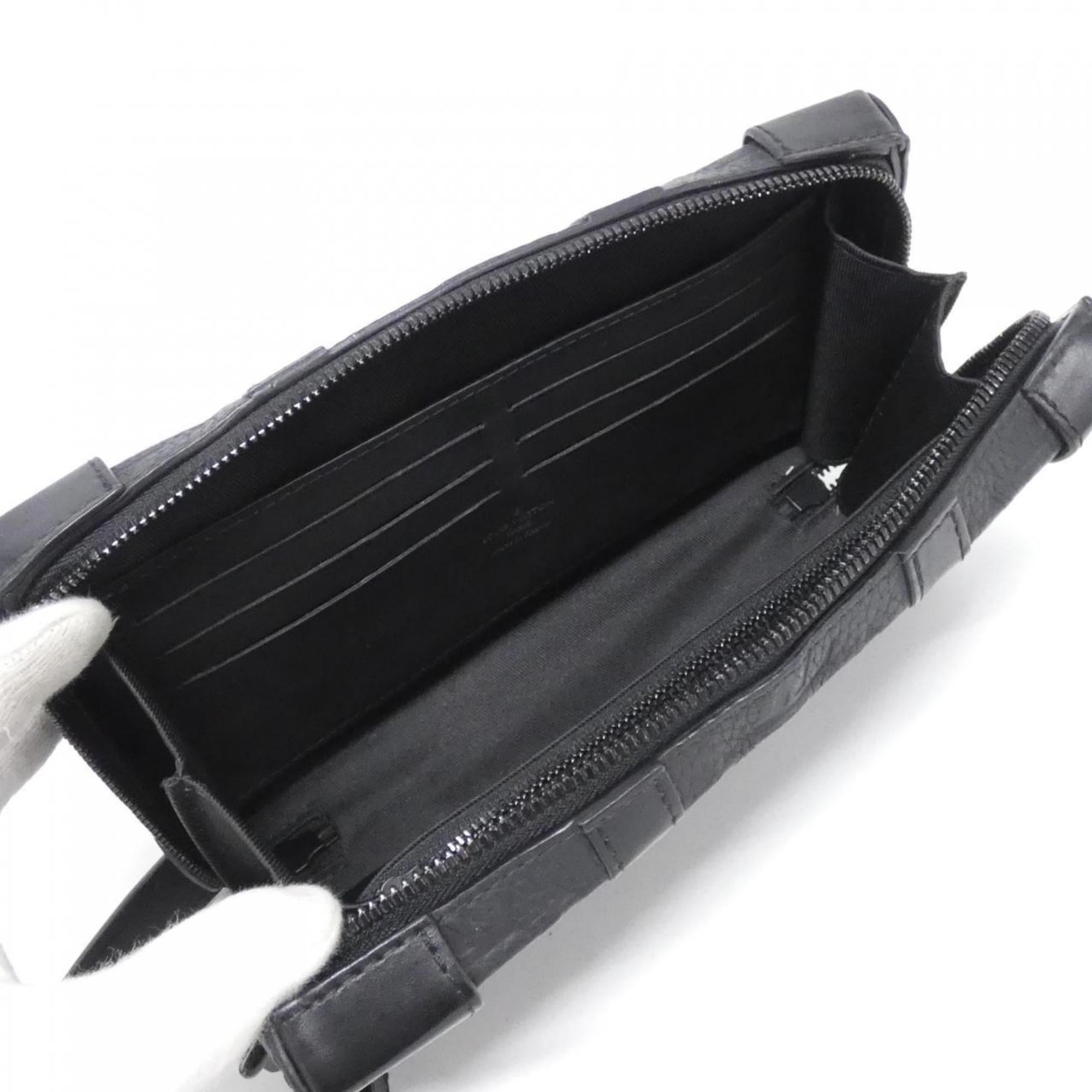 Louis Vuitton Black Leather Shoulder Bag (Pre-Owned)
