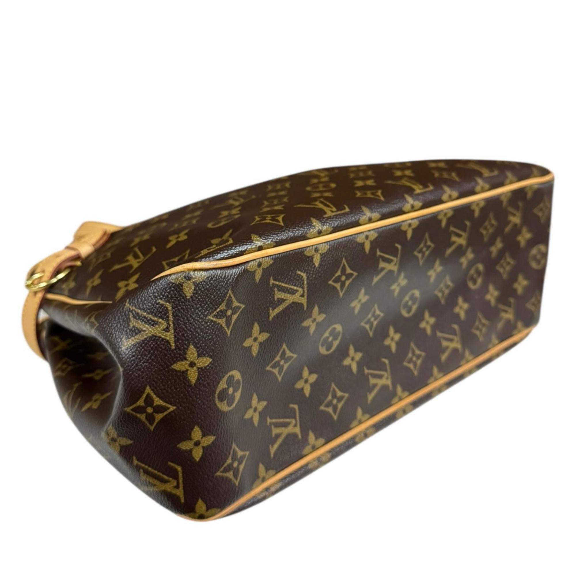 Louis Vuitton Brown Monogram Shoulder Bag (Pre-Owned)