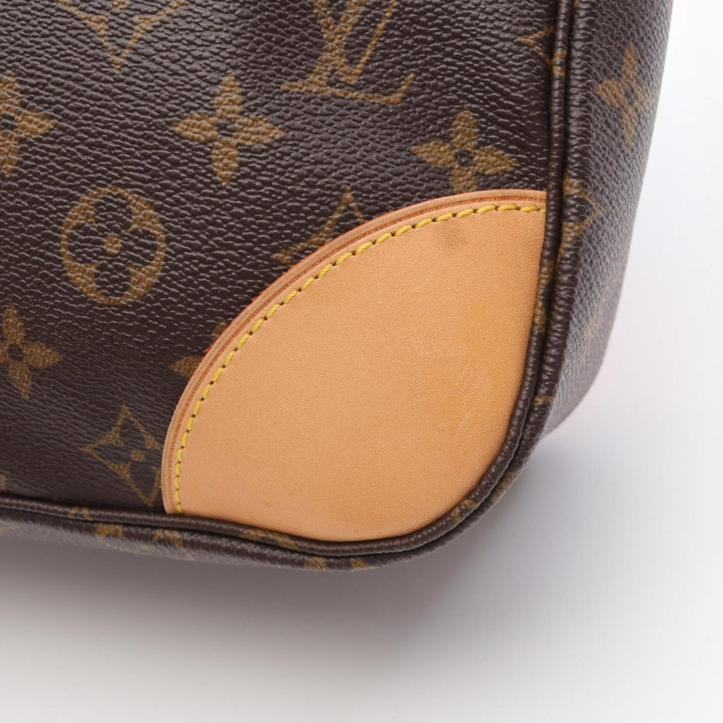 Louis Vuitton Brown Monogram Monogram Shoulder Bag (Pre-Owned)