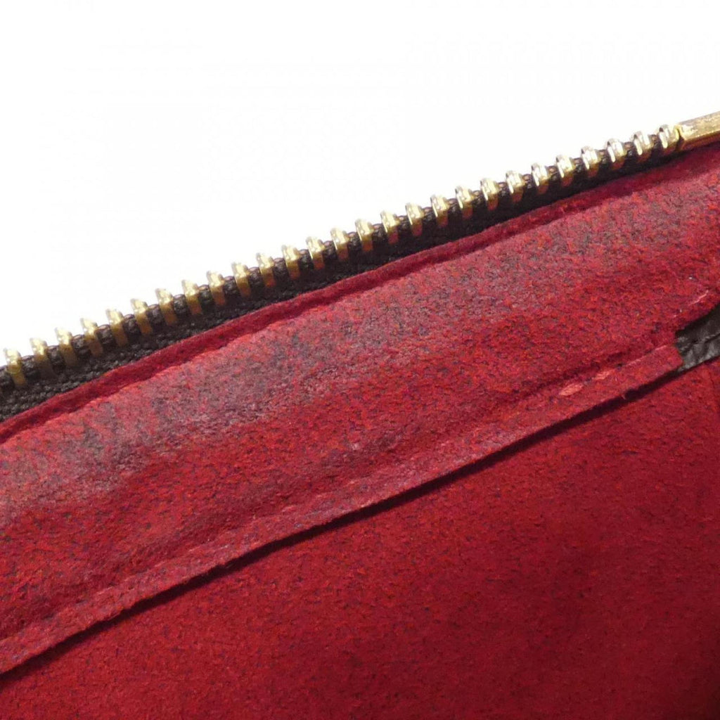 Louis Vuitton Marron Coated Canvas Shoulder Bag (Pre-Owned)