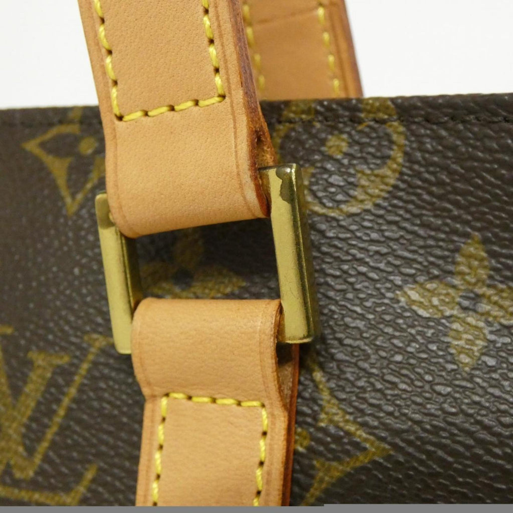 Louis Vuitton Marron Coated Canvas Handbag (Pre-Owned)