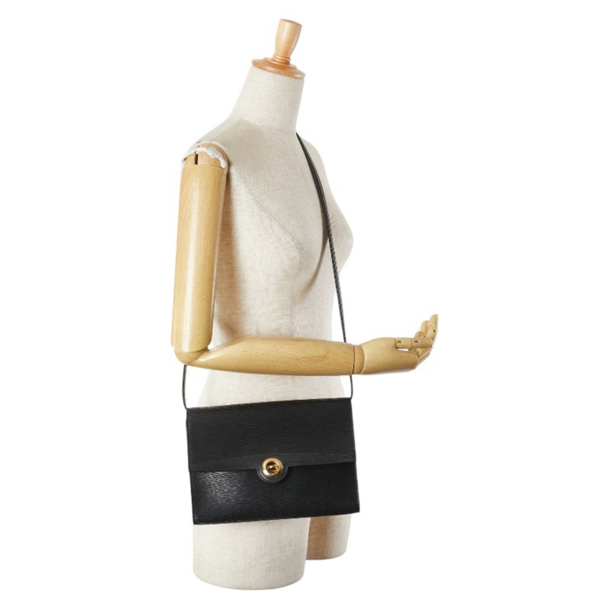 Louis Vuitton Epi Black Noir Leather Shoulder Bag (Pre-Owned)