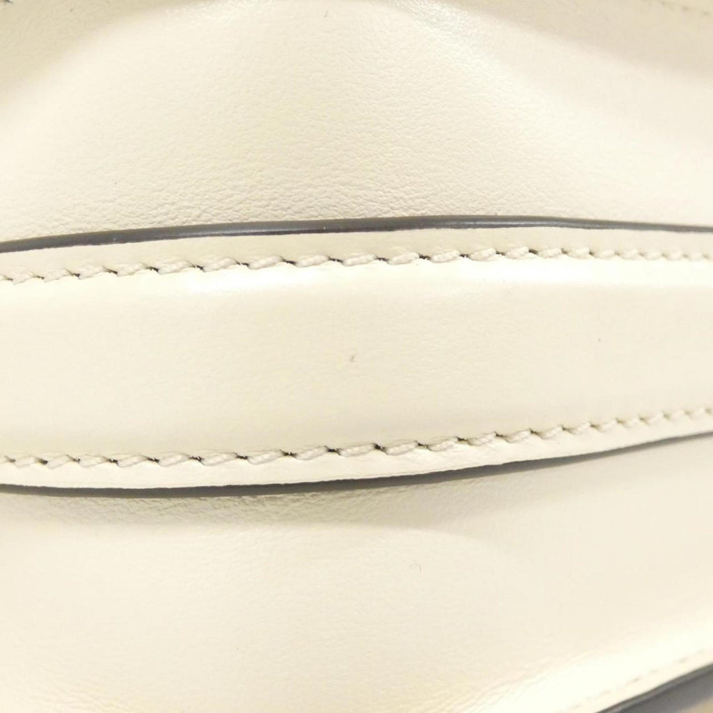 Louis Vuitton Cream Leather Shoulder Bag (Pre-Owned)