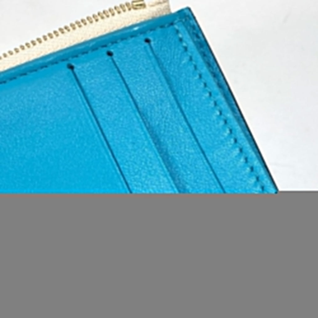 Louis Vuitton White Leather Wallet (Tri-Fold) (Pre-Owned)