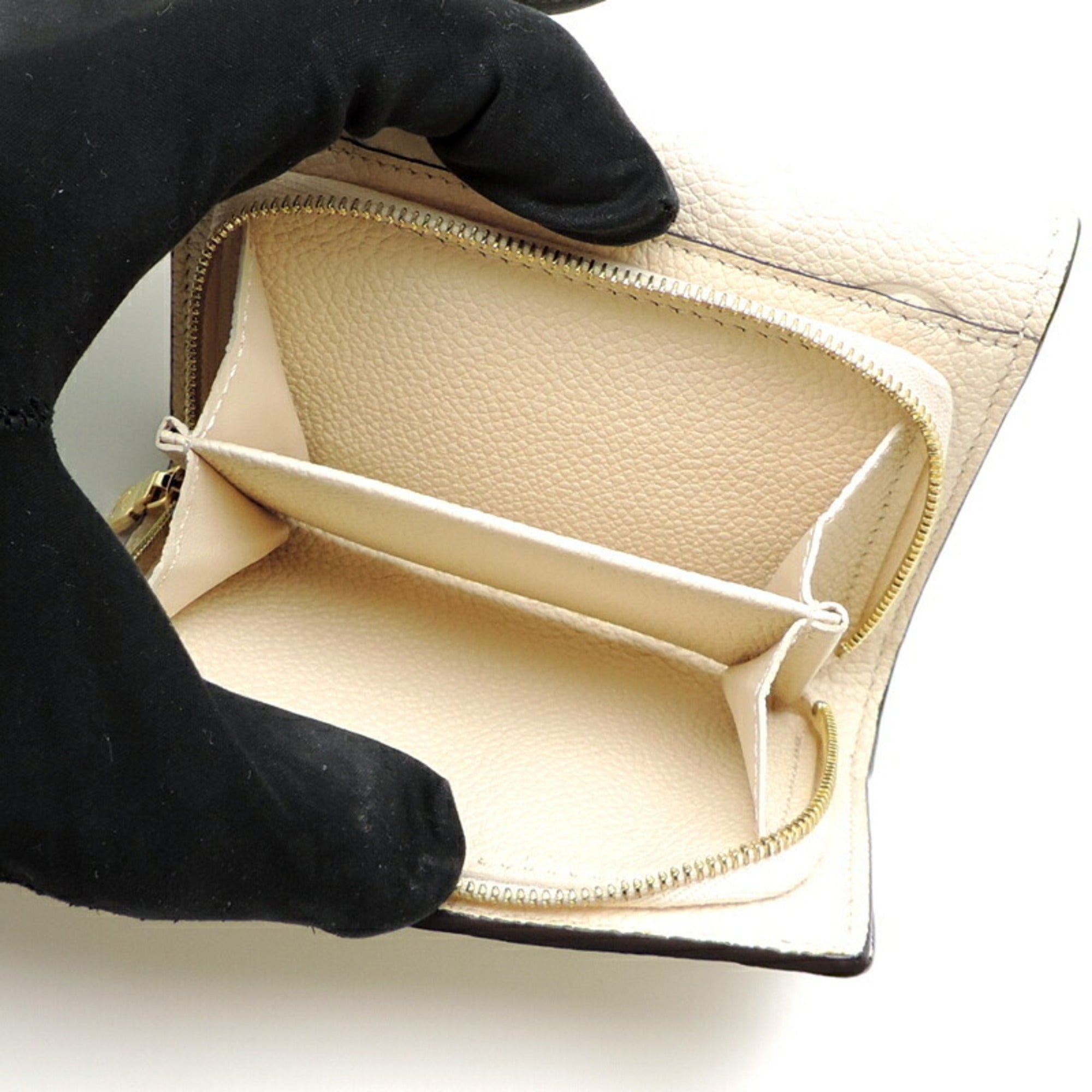 Louis Vuitton White Monogram Empreinte Wallet (Tri-Fold) (Pre-Owned)