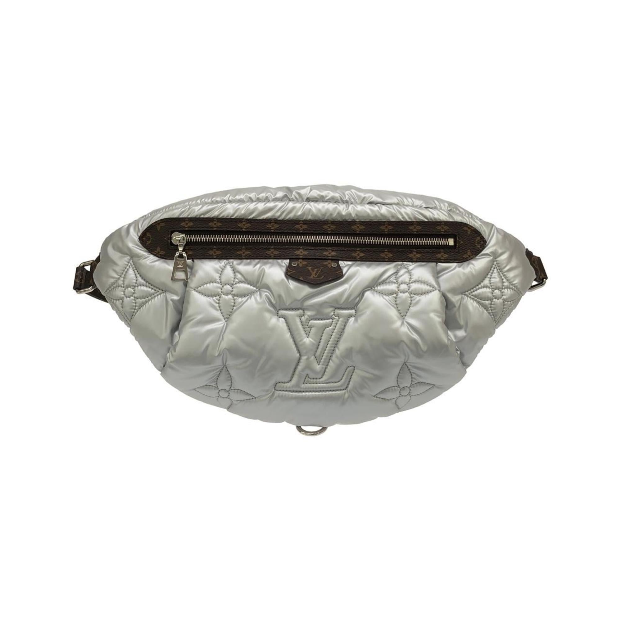 Louis Vuitton Silver Nylon Handbag (Pre-Owned)