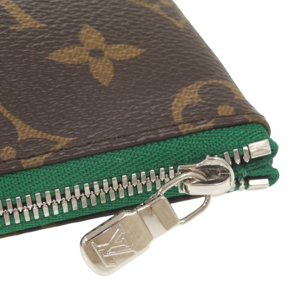 Louis Vuitton Brown Monogram Monogram Pouch (Pre-Owned)