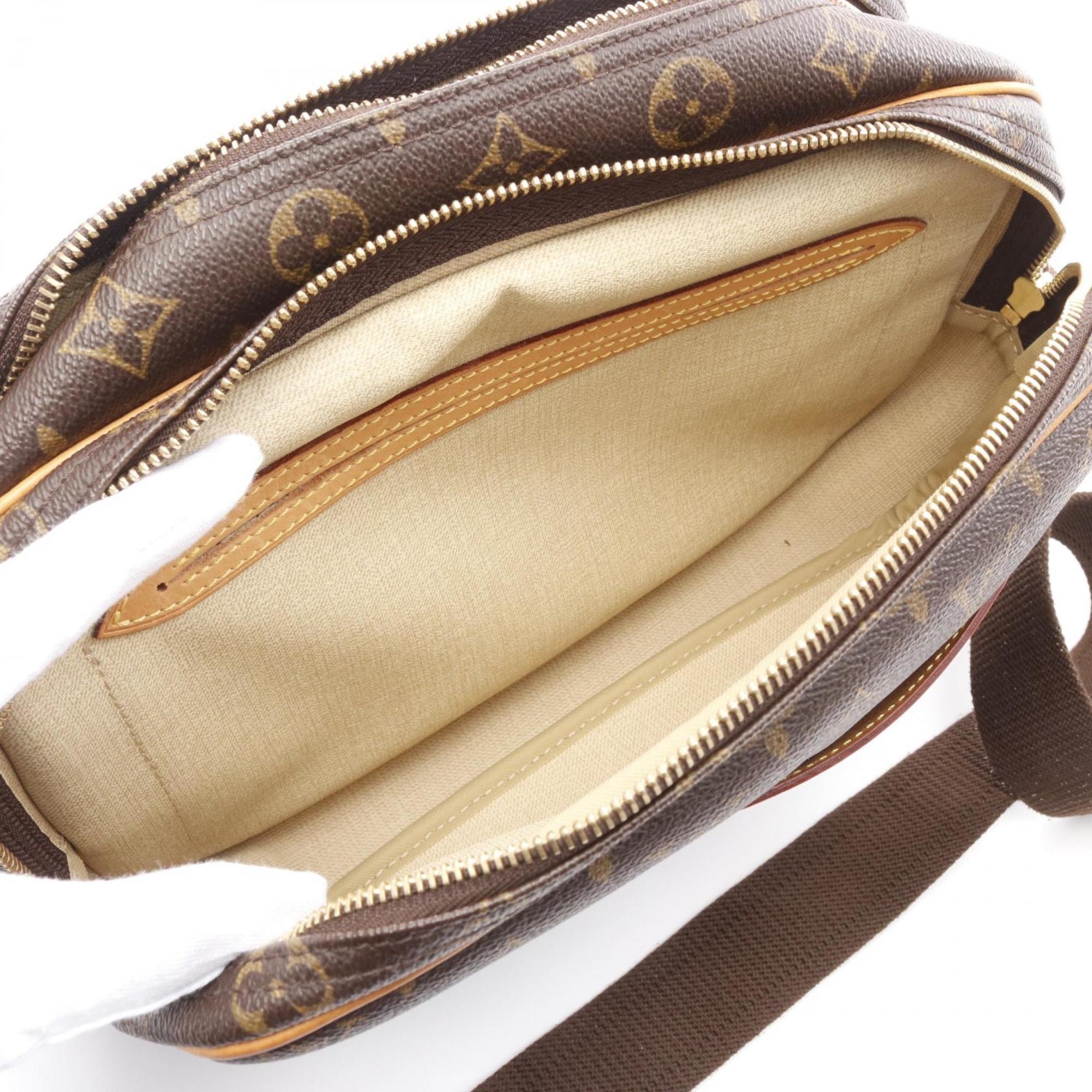 Louis Vuitton Brown Monogram Coated Canvas Shoulder Bag (Pre-Owned)