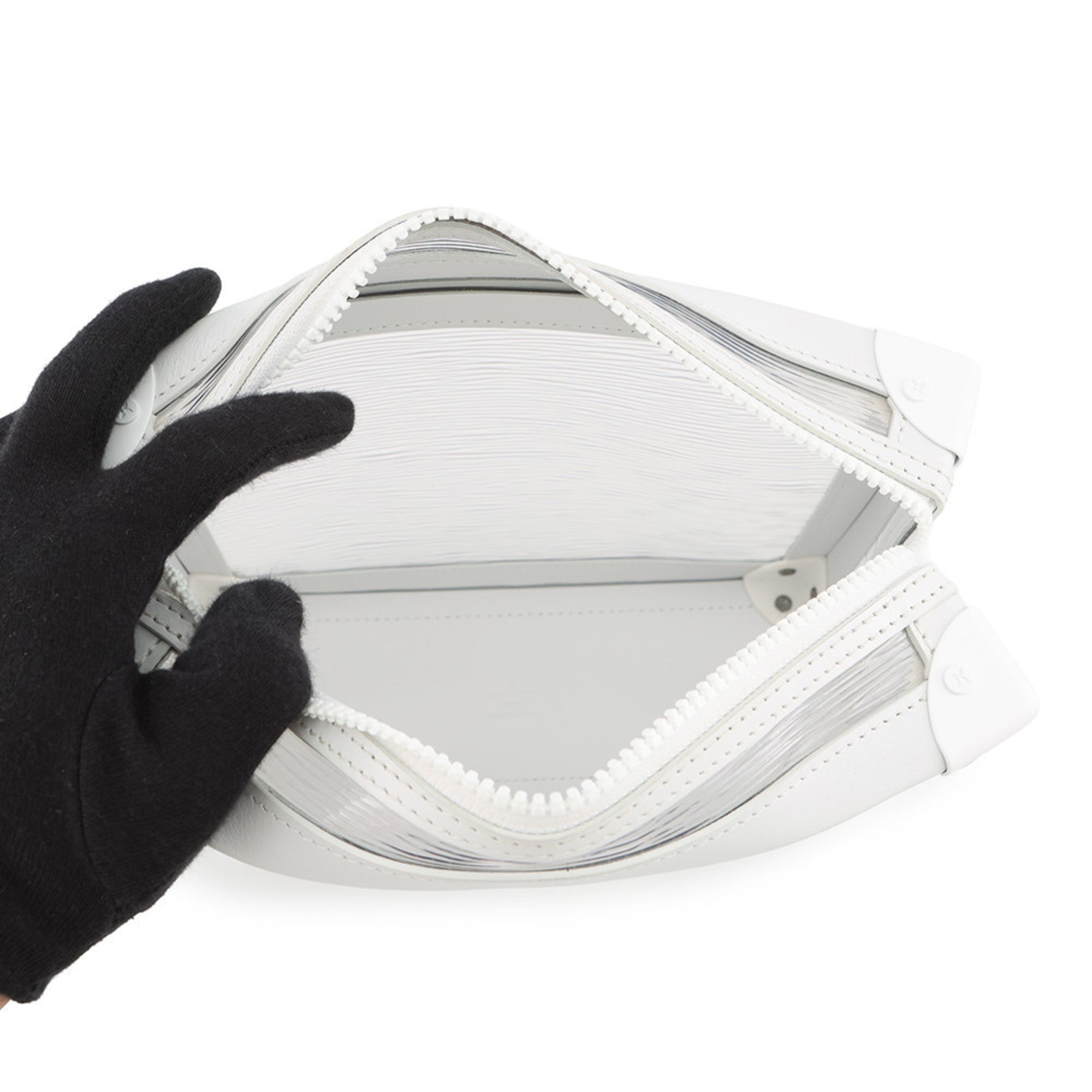 Louis Vuitton White Pvc Leather Shoulder Bag (Pre-Owned)