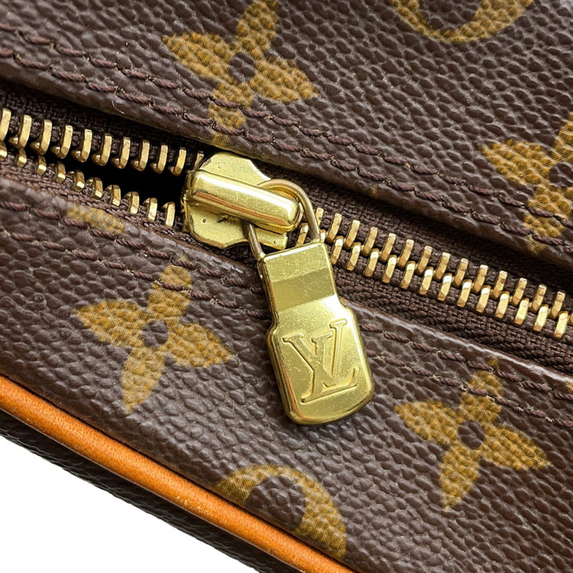 Louis Vuitton Brown Monogram Shoulder Bag (Pre-Owned)