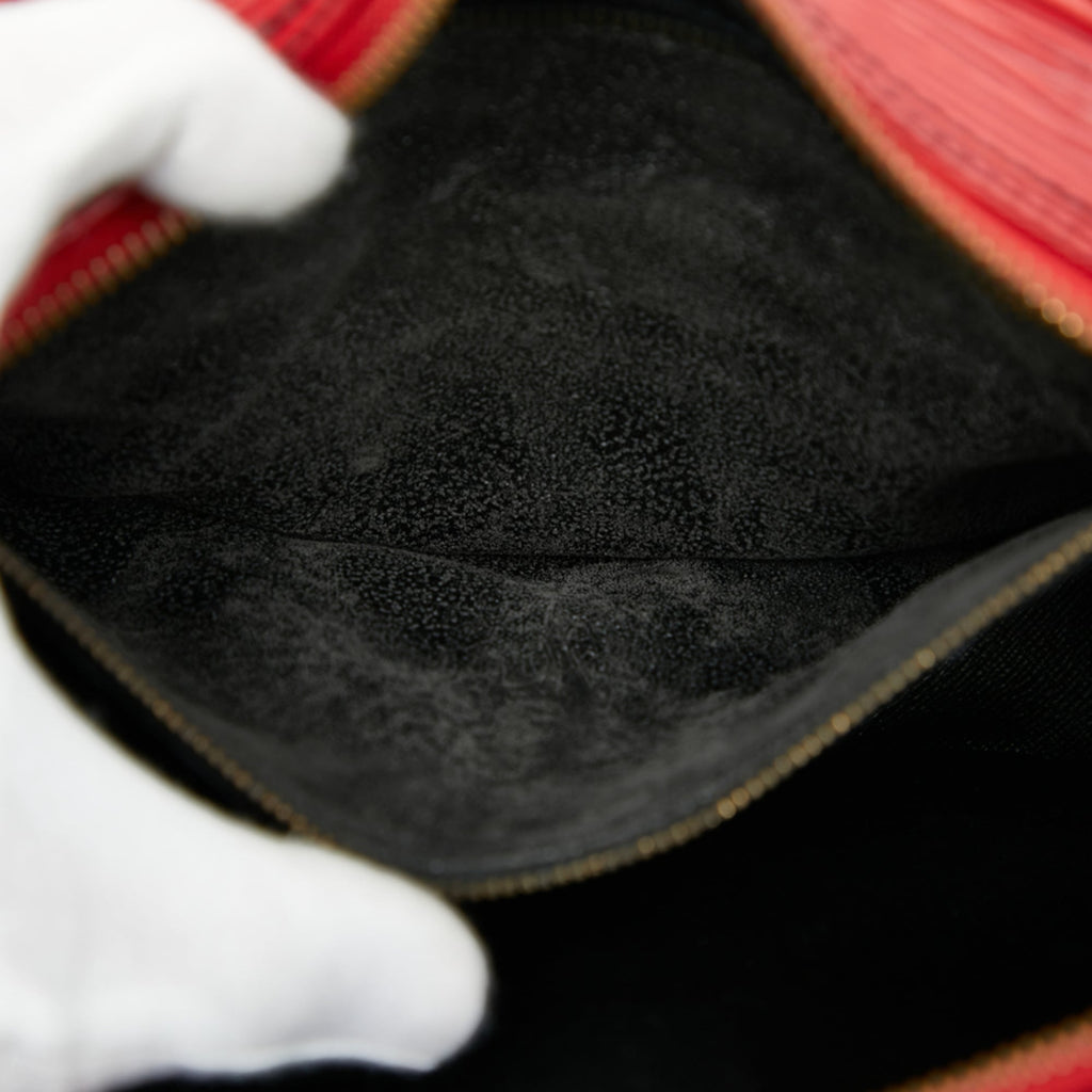 Louis Vuitton Castilian Red Leather Shoulder Bag (Pre-Owned)
