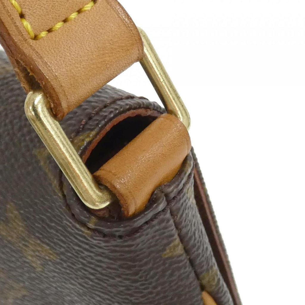 Louis Vuitton Marron Coated Canvas Shoulder Bag (Pre-Owned)