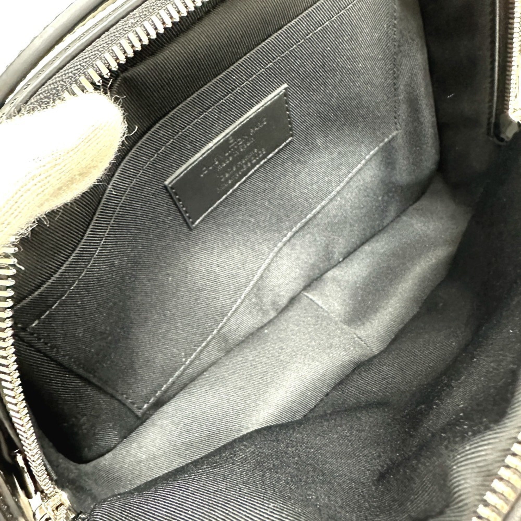 Louis Vuitton Brown Leather Shoulder Bag (Pre-Owned)
