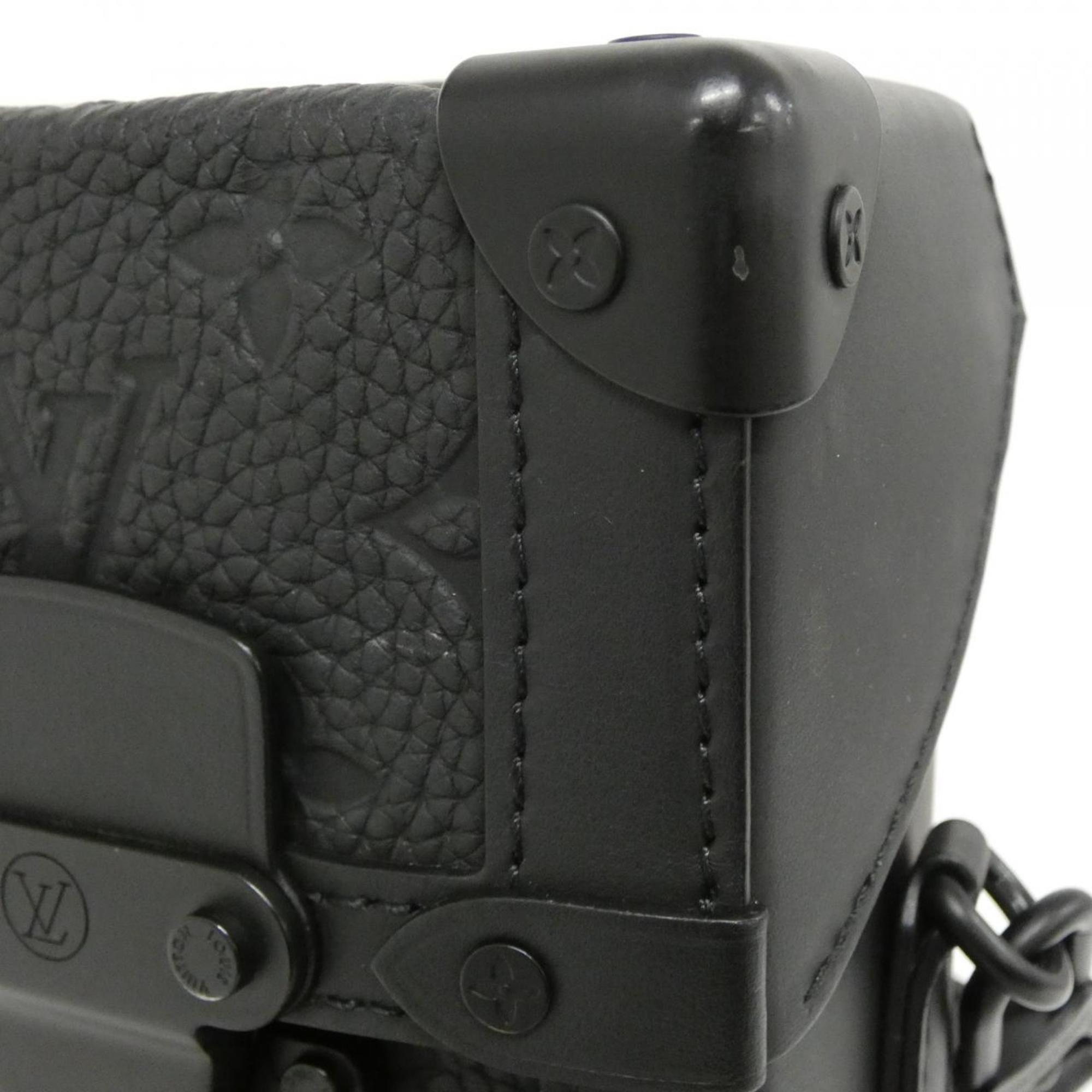 Louis Vuitton Black Leather Shoulder Bag (Pre-Owned)