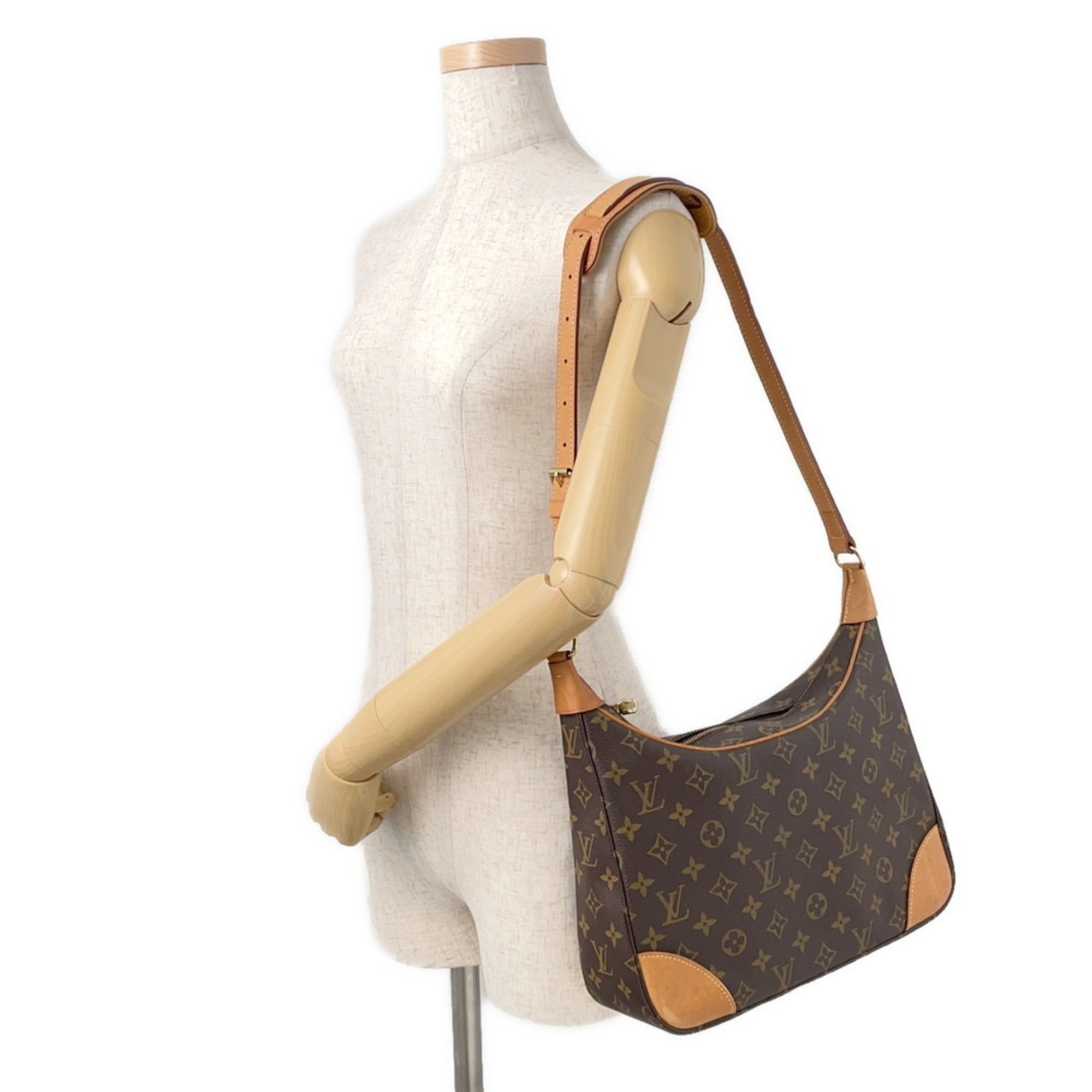 Louis Vuitton Brown Monogram Shoulder Bag (Pre-Owned)