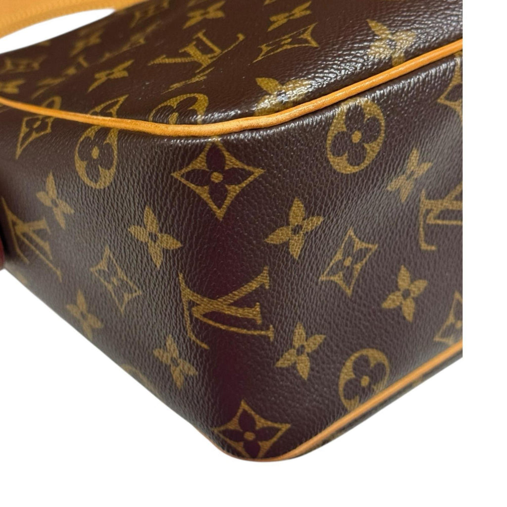 Louis Vuitton Monogram Brown Monogram Monogram Shoulder Bag (Pre-Owned)