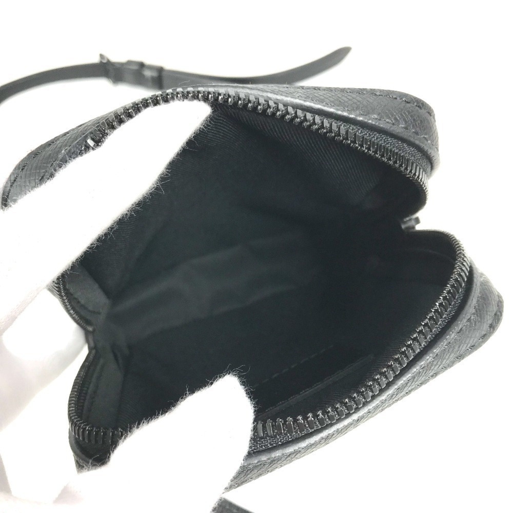 Louis Vuitton Black Multi-Color Taiga Leather Pochette Shoulder Bag (Pre-Owned)