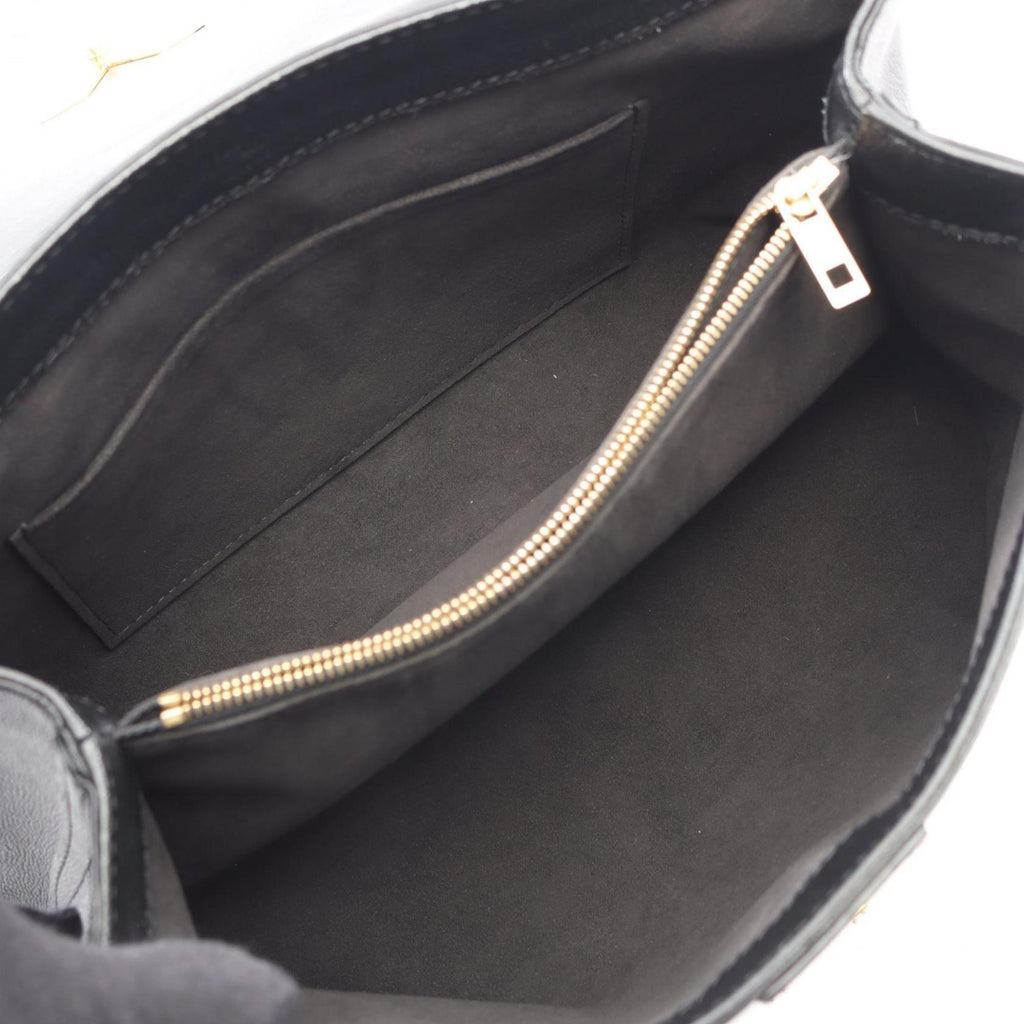 Louis Vuitton Black Leather Handbag (Pre-Owned)