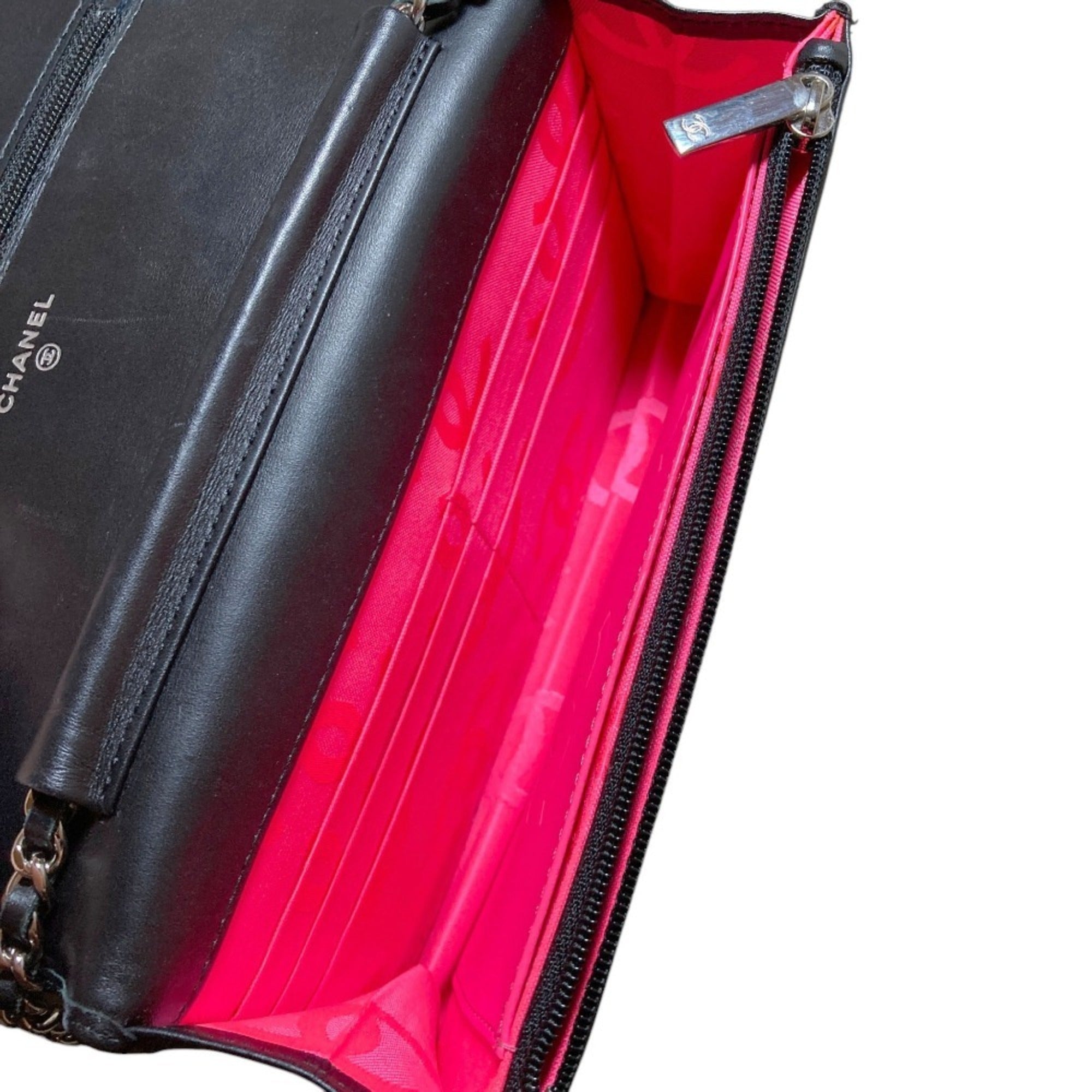 Cambon Wallet on Chain Quilted Leather