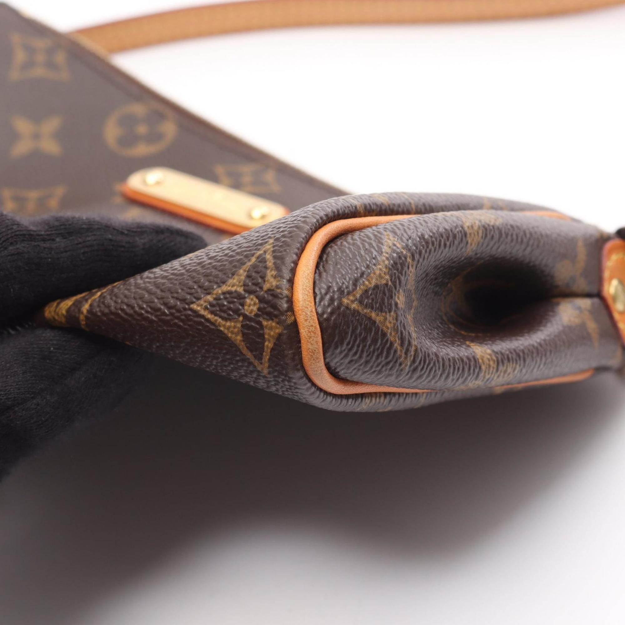 Louis Vuitton Brown Coated Canvas Leather Shoulder Bag (Pre-Owned)