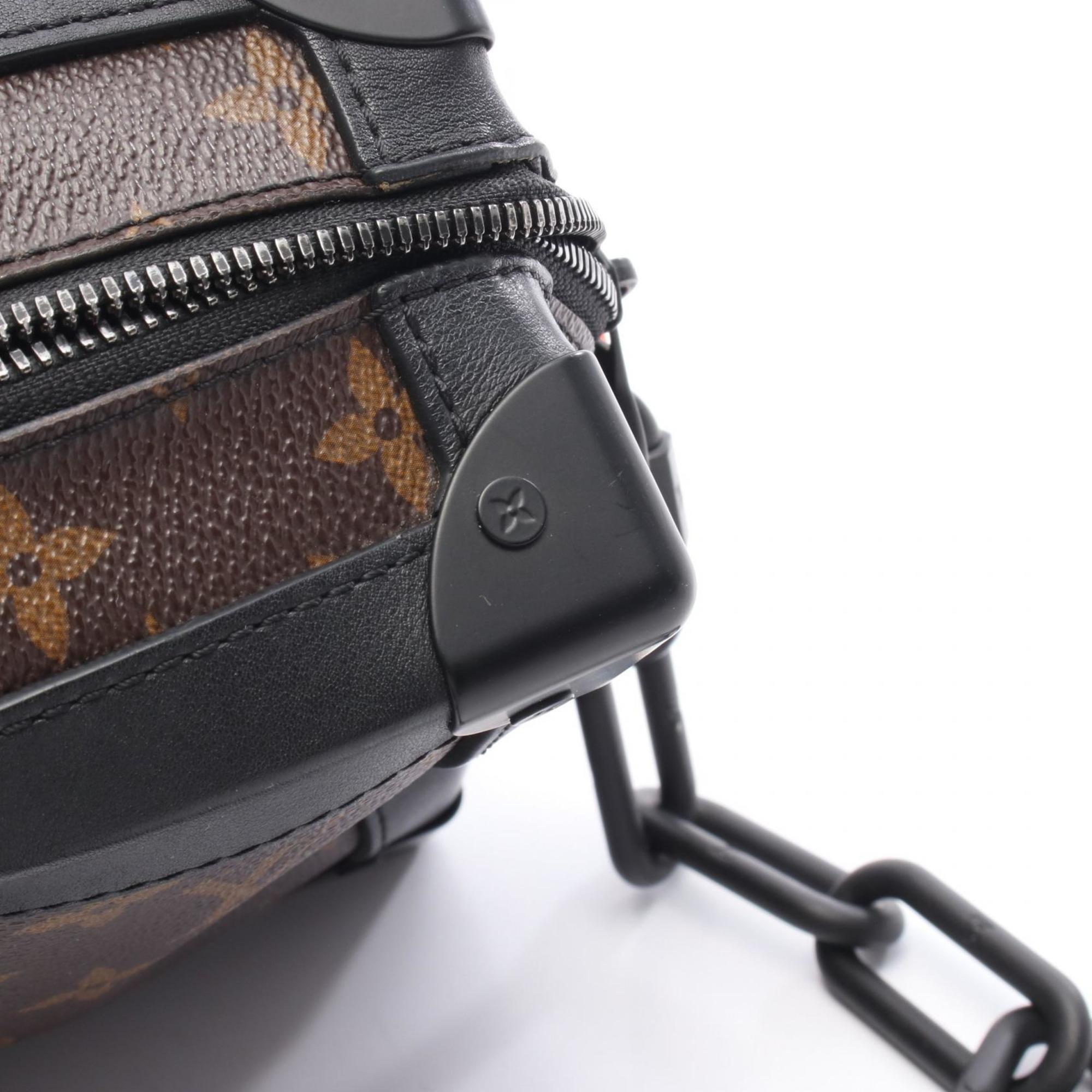 Louis Vuitton Brown Coated Canvas Leather Shoulder Bag (Pre-Owned)