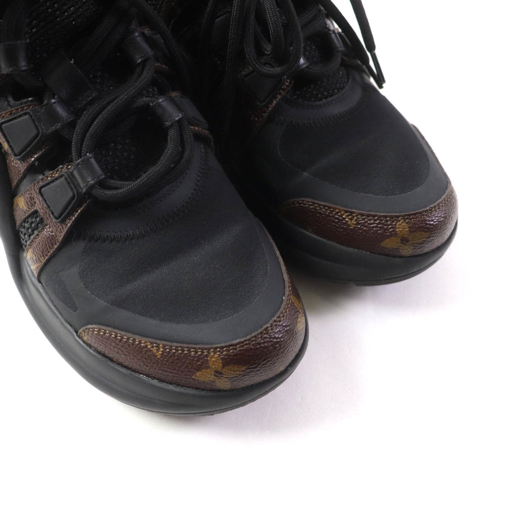 Louis Vuitton Black Sneakers (Pre-Owned)