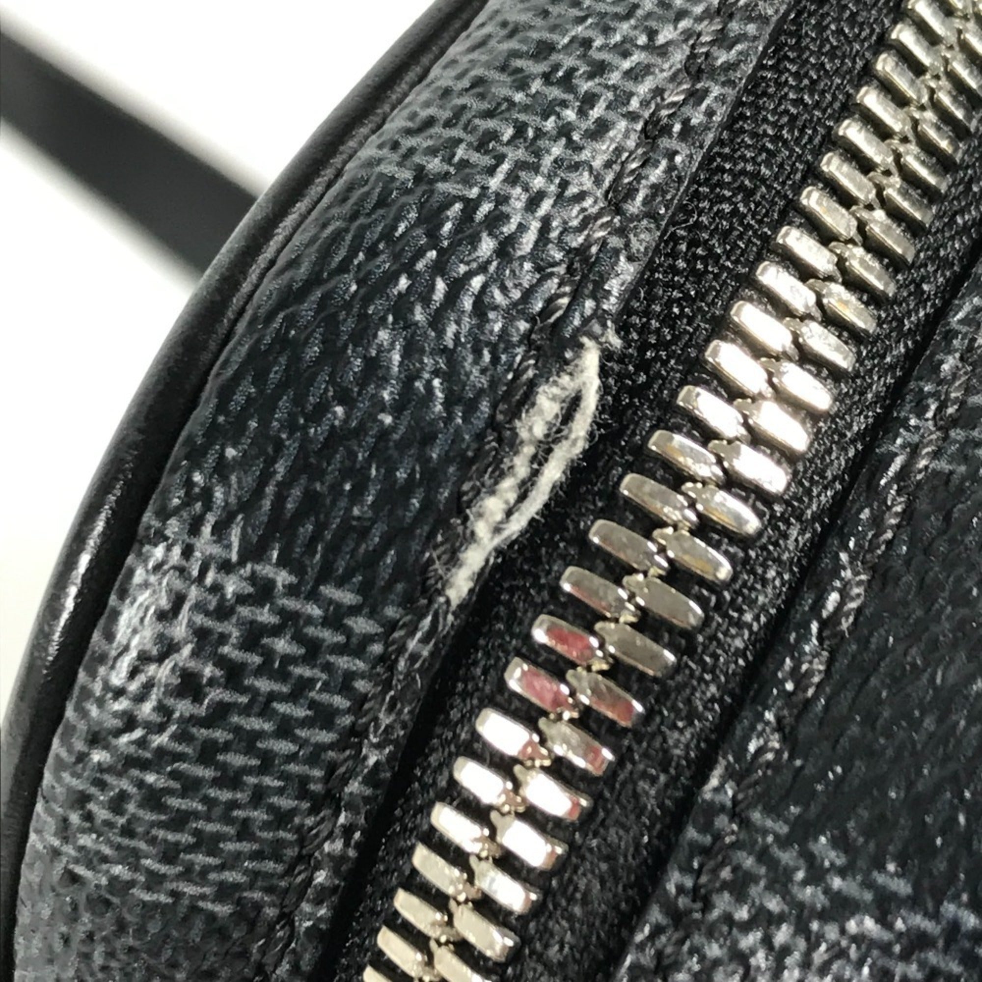 Louis Vuitton Black Damier Graphite Pochette Shoulder Bag (Pre-Owned)