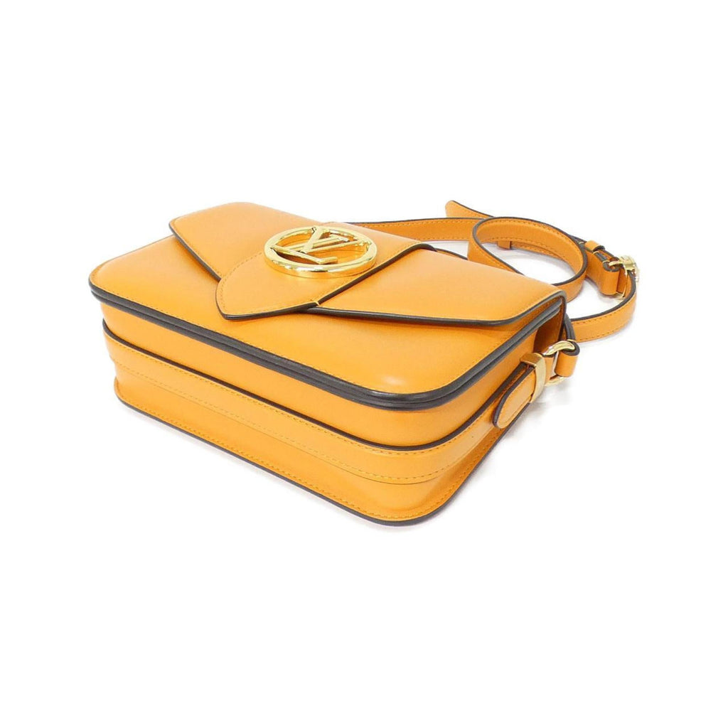 Louis Vuitton Orange Leather Shoulder Bag (Pre-Owned)