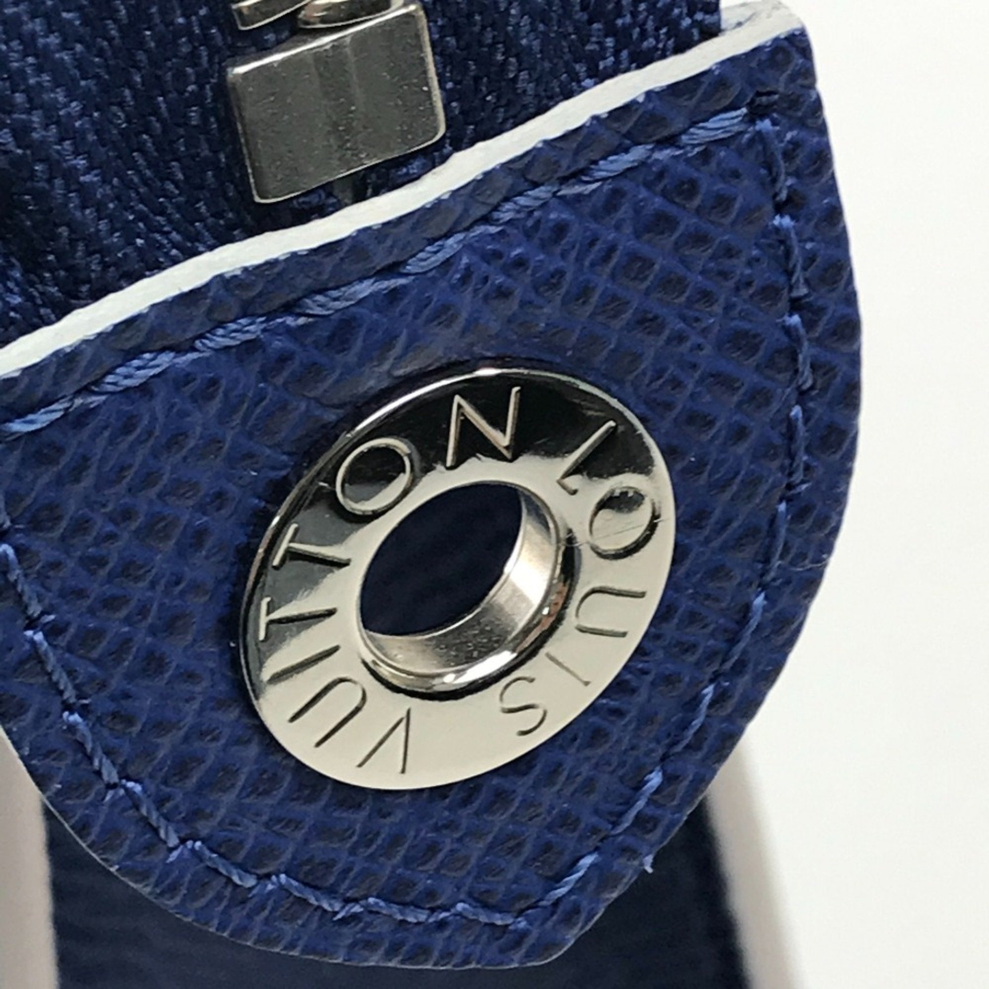 Louis Vuitton Blue Cobalt Taiga Leather Clutch Bag Pochette Pouch (Pre-Owned)
