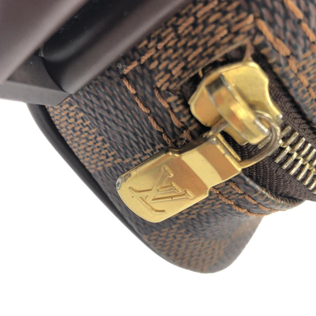 Louis Vuitton Brown Coated Canvas Shoulder Bag (Pre-Owned)