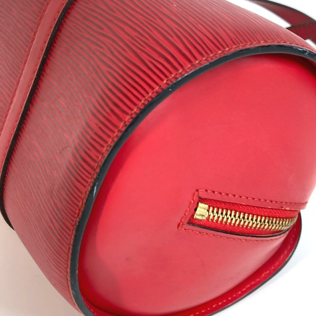 Louis Vuitton Castilian Red Red Color Epi Leather Handbag Shoulder Bag (Pre-Owned)
