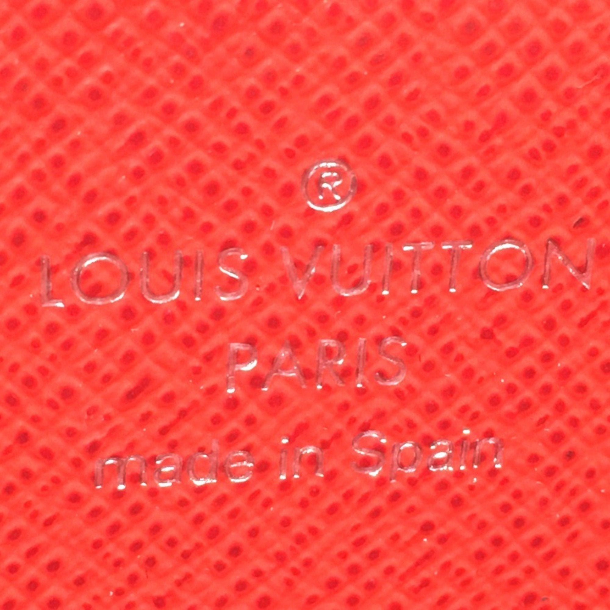 Louis Vuitton Epi Coquelicots Red Color Epi Leather Long Wallet (Bi-Fold) (Pre-Owned)
