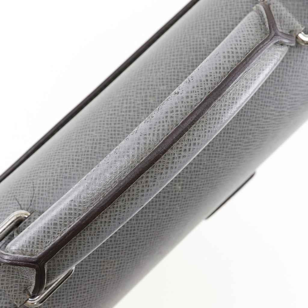 Louis Vuitton Glacier Gray Taiga Leather Briefcase (Pre-Owned)