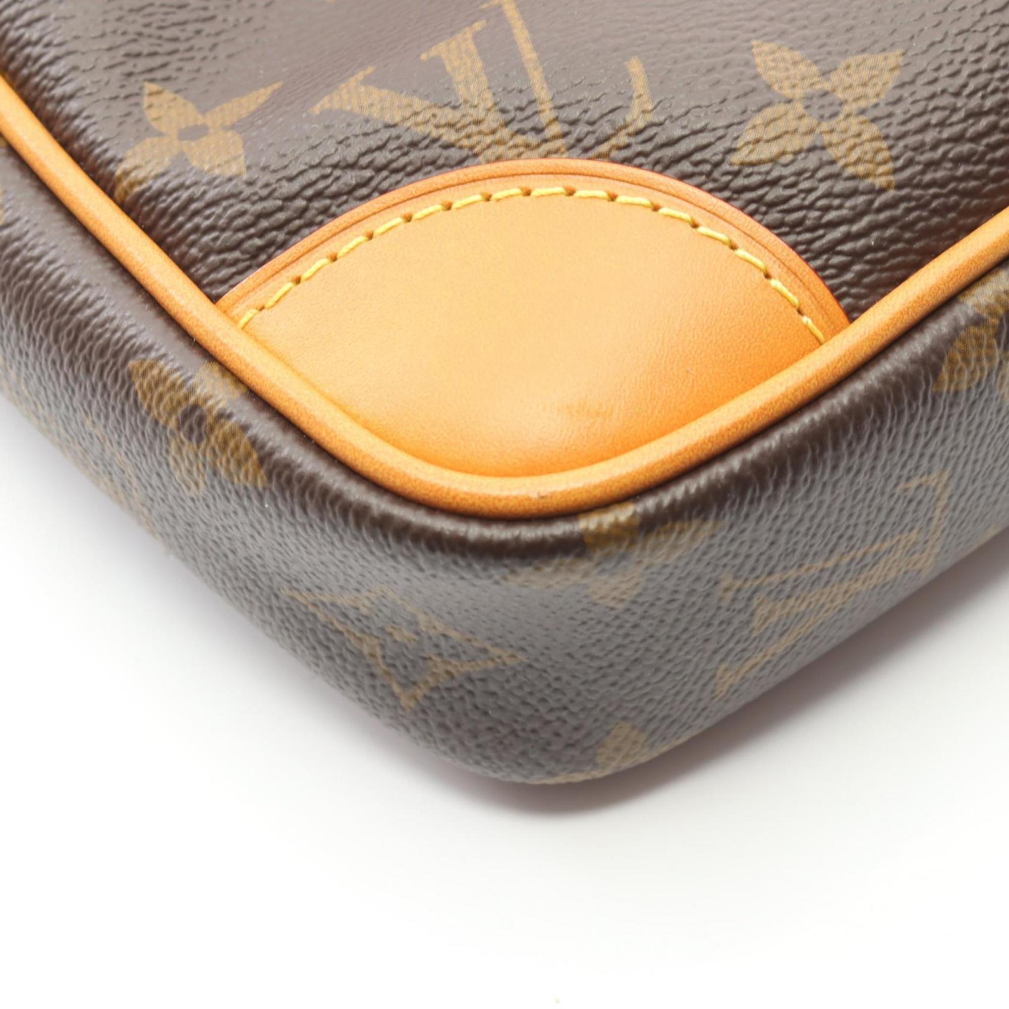 Louis Vuitton Brown Monogram Monogram Leather Handbag (Pre-Owned)